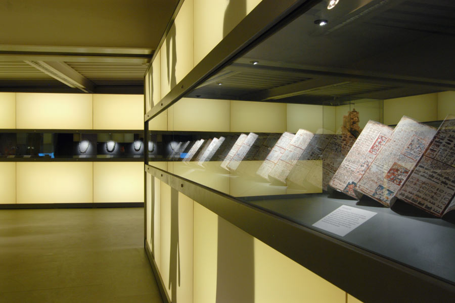 Ausstellungsgestaltung Maya Lokschuppen